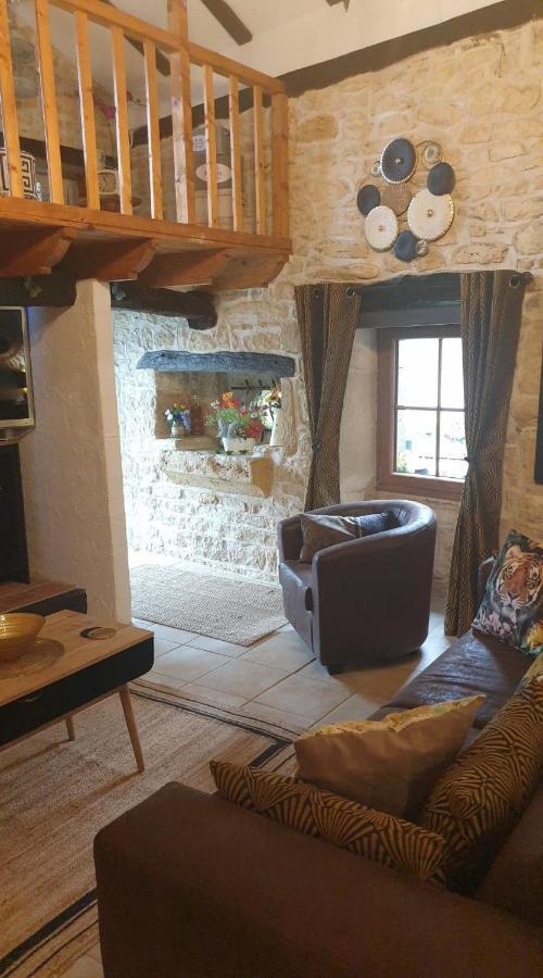Chocolate Box Cottage Parzac Экстерьер фото